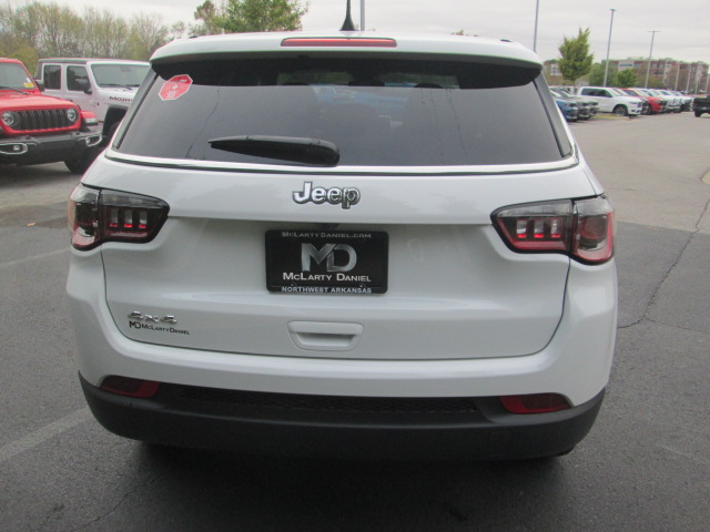 2025 Jeep Compass Sport 4WD