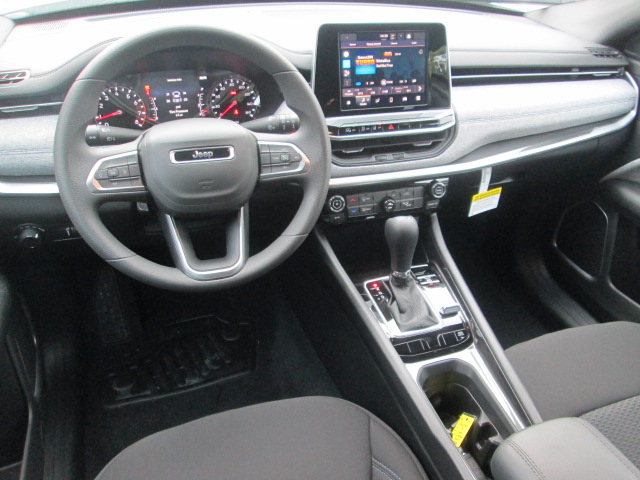 2025 Jeep Compass Sport 4WD