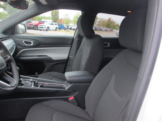 2025 Jeep Compass Sport 4WD