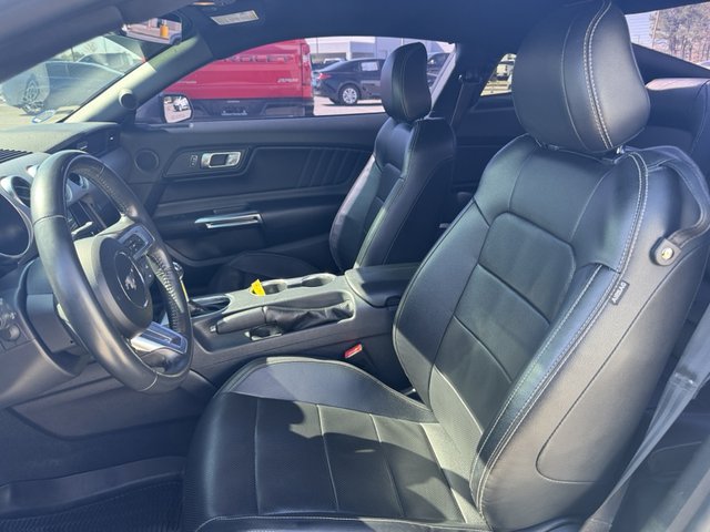 2022 Ford Mustang EcoBoost