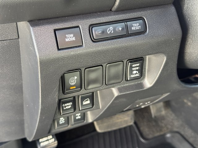 2022 Nissan Frontier PRO-4X 4WD