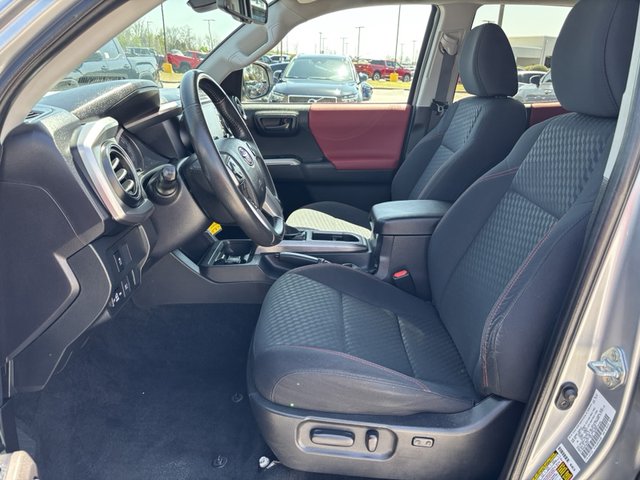 2022 Toyota Tacoma SR5 4WD 5ft Bed