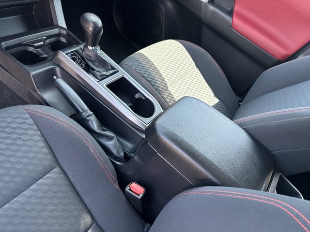 2022 Toyota Tacoma SR5 4WD 5ft Bed