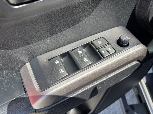 2022 Toyota Tacoma SR5 4WD 5ft Bed