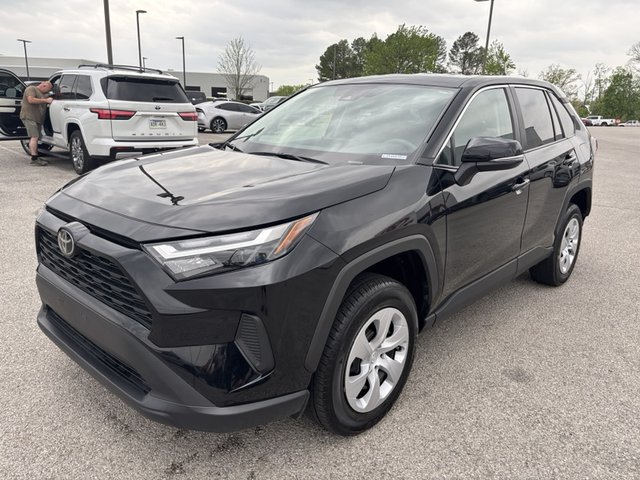 2024 Toyota RAV4 LE AWD