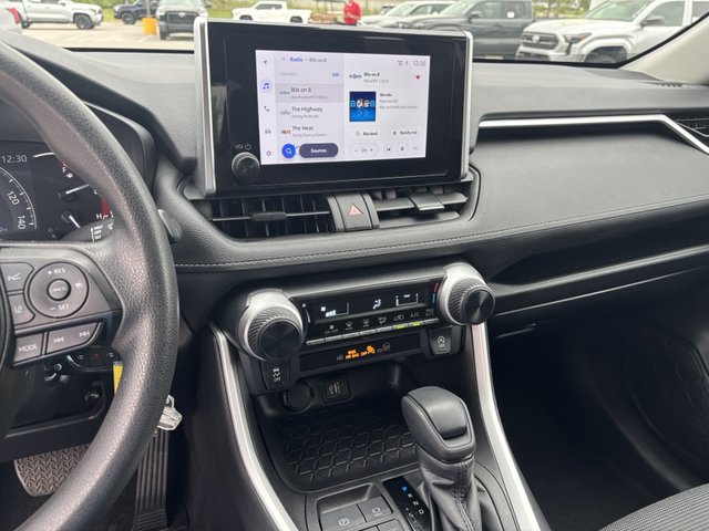 2024 Toyota RAV4 LE AWD