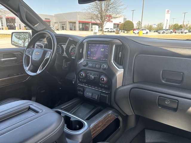 2022 Chevrolet Silverado 1500 LTD High Country 4WD 147WB