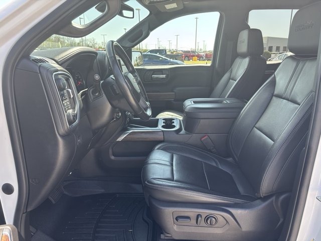 2022 Chevrolet Silverado 1500 LTD High Country 4WD 147WB