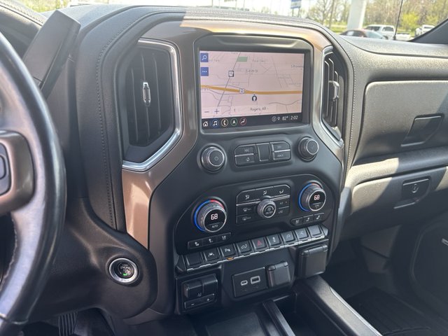 2022 Chevrolet Silverado 1500 LTD High Country 4WD 147WB