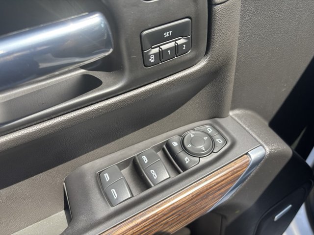 2022 Chevrolet Silverado 1500 LTD High Country 4WD 147WB