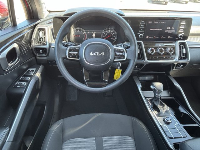 2023 Kia Sorento LX FWD