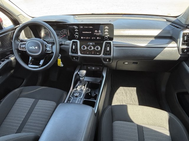 2023 Kia Sorento LX FWD