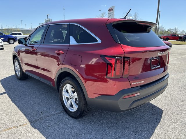 2023 Kia Sorento LX FWD