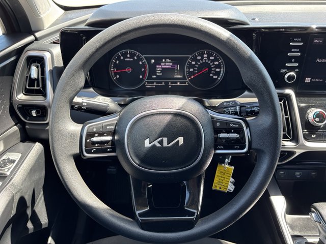 2023 Kia Sorento LX FWD
