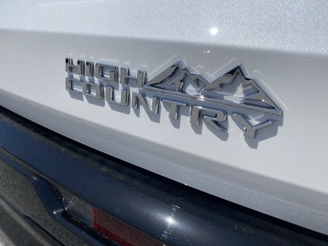 2025 Chevrolet Traverse High Country w/1LZ FWD