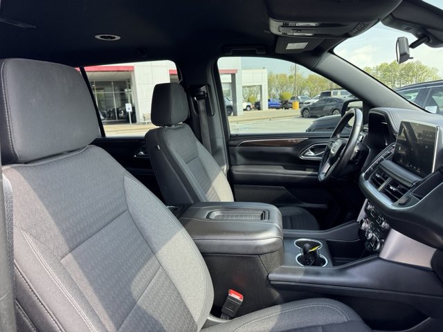 2022 GMC Yukon SLE 4WD