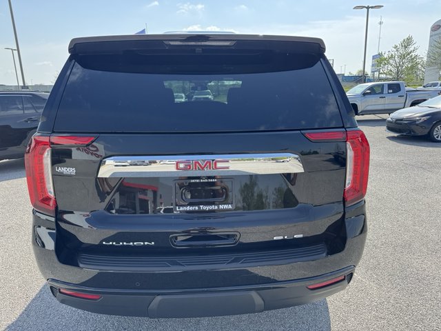 2022 GMC Yukon SLE 4WD