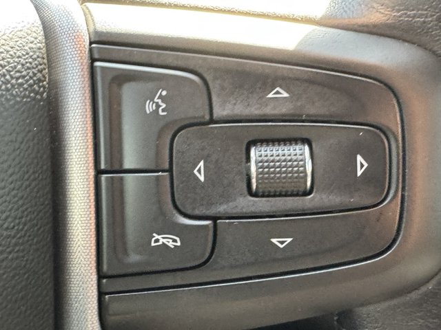 2022 GMC Yukon SLE 4WD