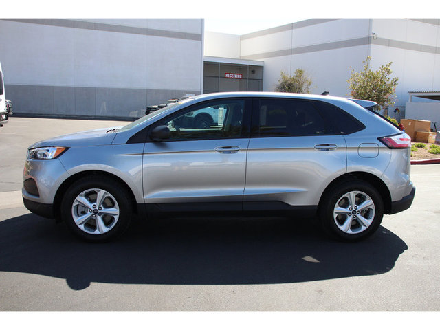 2022 Ford Edge SE AWD