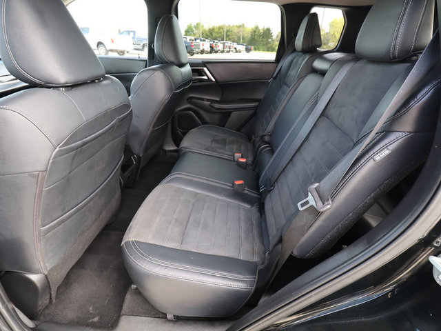 2022 Mitsubishi Outlander SE S-AWC