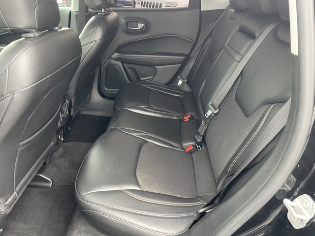 2018 Jeep Compass Latitude FWD