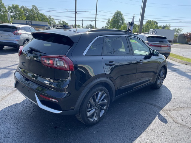 2017 Kia Niro Touring Launch Ed FWD