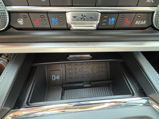 2024 Ford Expedition XLT 4WD