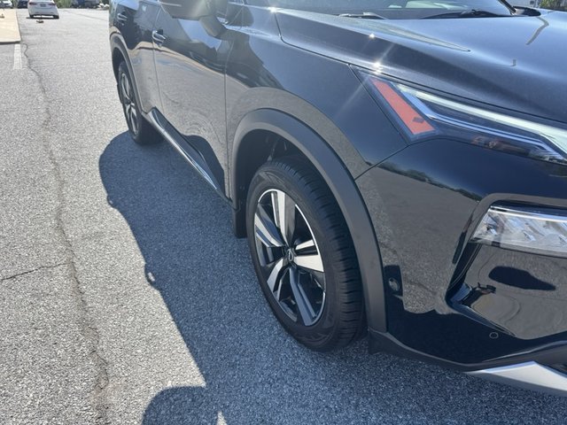 2023 Nissan Rogue Platinum AWD