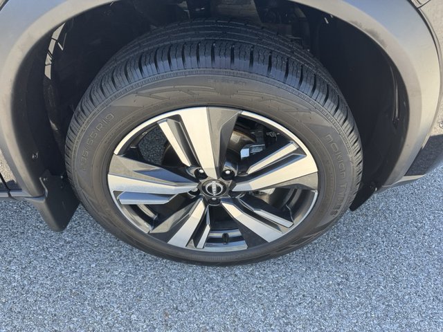 2023 Nissan Rogue Platinum AWD