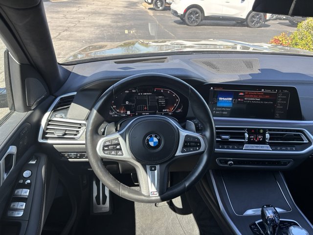 2022 BMW X7 M50i