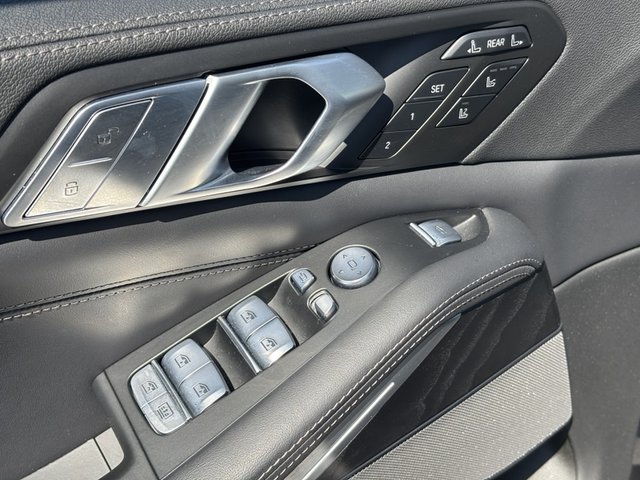 2022 BMW X7 M50i