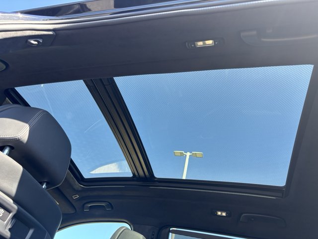 2022 BMW X7 M50i