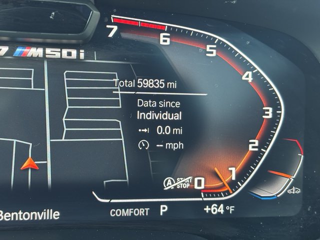 2022 BMW X7 M50i