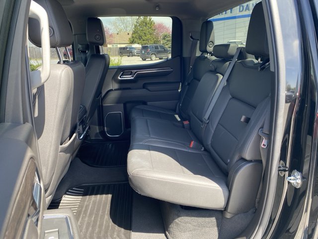 2023 Chevrolet Silverado 1500 LTZ 4WD 147WB