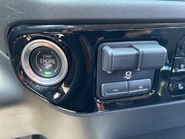 2023 Chevrolet Silverado 1500 LTZ 4WD 147WB