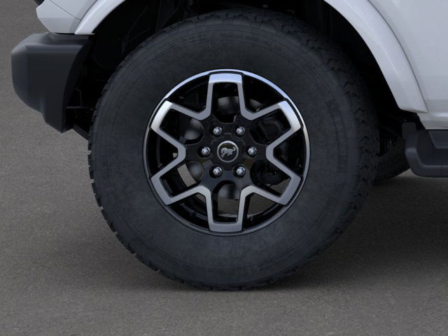 2025 Ford Bronco Outer Banks 4Dr 4WD
