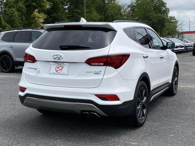 2017 Hyundai Santa Fe Sport 2.0T Ultimate