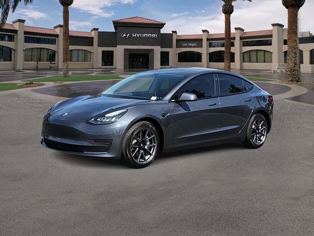 2022 Tesla Model 3 Long Range AWD