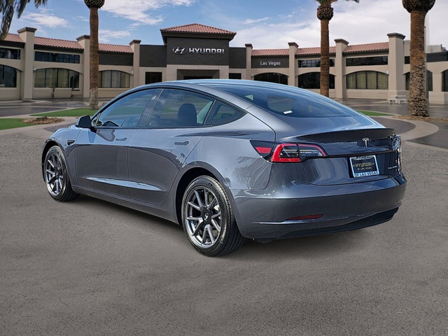 2022 Tesla Model 3 Long Range AWD