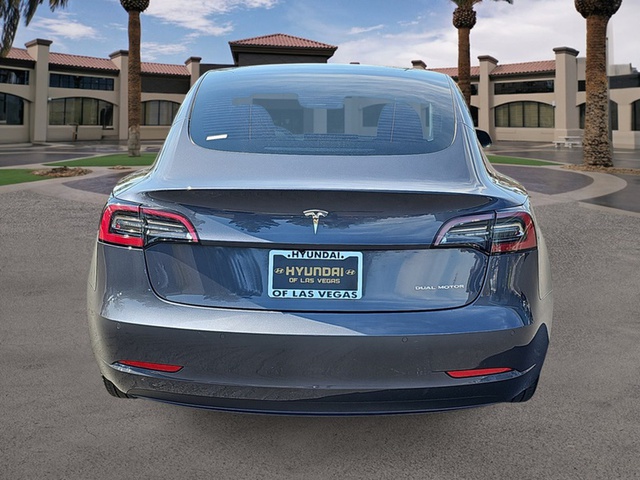 2022 Tesla Model 3 Long Range AWD