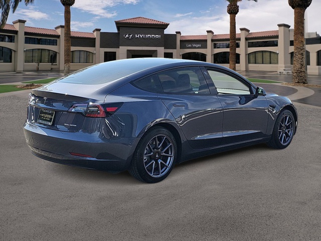 2022 Tesla Model 3 Long Range AWD