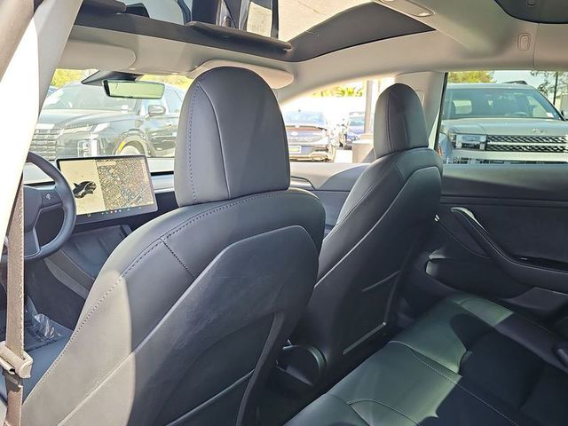 2022 Tesla Model 3 Long Range AWD