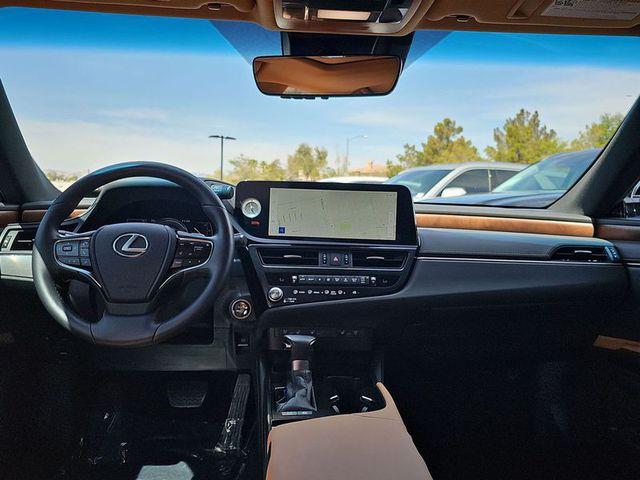 2023 Lexus ES300h FWD