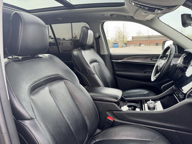 2022 Jeep Grand Cherokee Limited 4WD