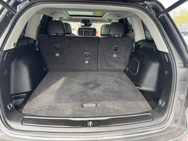 2022 Jeep Grand Cherokee Limited 4WD