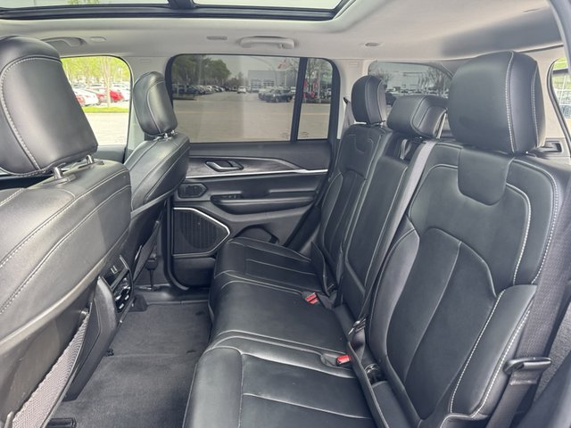 2022 Jeep Grand Cherokee Limited 4WD