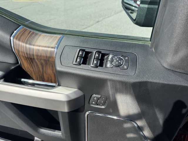 2019 Ford F-150 Lariat 4WD 5.5ft Box