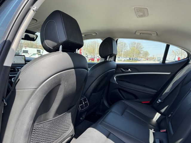 2023 Genesis G70 2.0T AWD