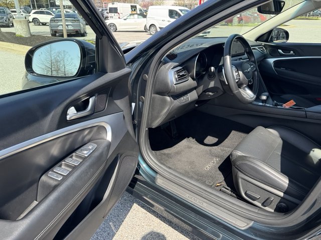 2023 Genesis G70 2.0T AWD