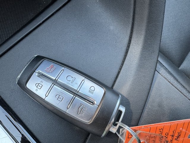 2023 Genesis G70 2.0T AWD